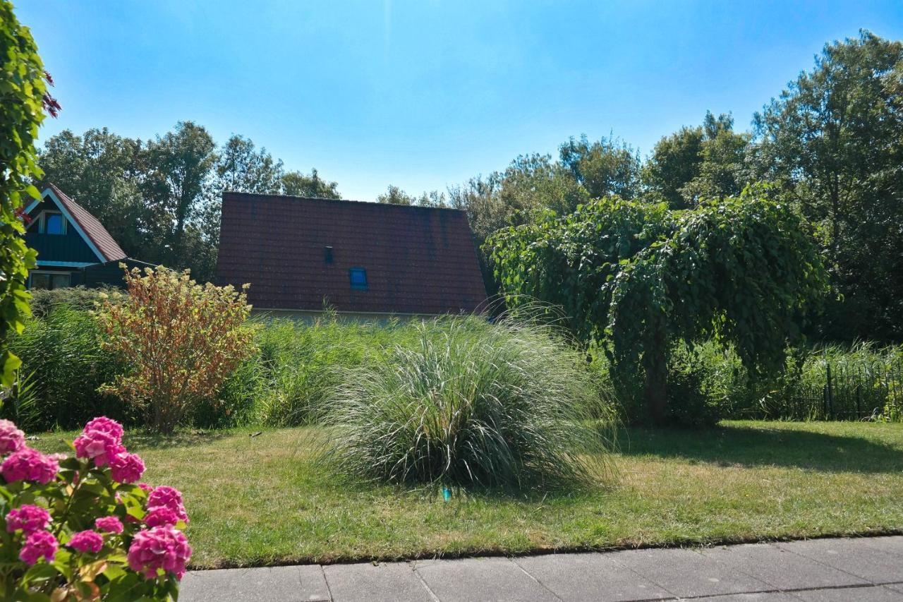 Villa Marilu 6 Pers Allergy-Friendly House On A Typical Dutch Canal And Quiet Place Anjum Exterior foto
