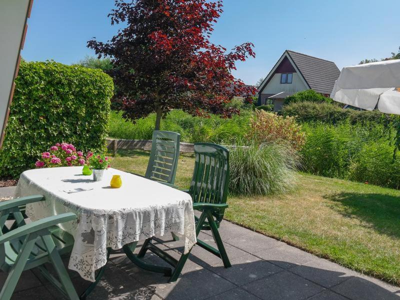 Villa Marilu 6 Pers Allergy-Friendly House On A Typical Dutch Canal And Quiet Place Anjum Exterior foto